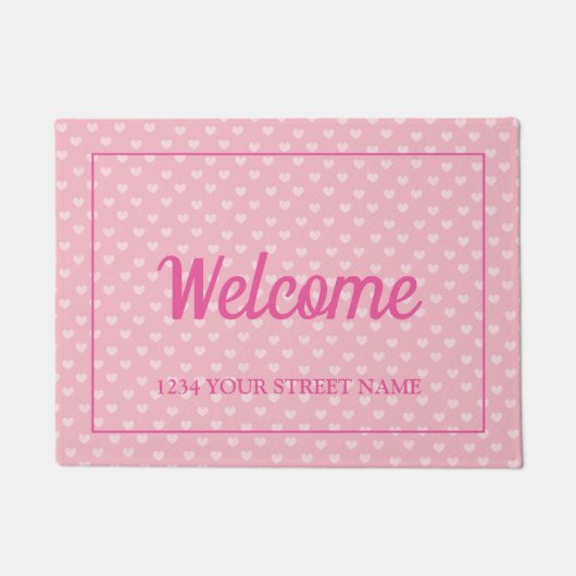 かわいいピンクのハートカスタム通りアドレスへようこそ ドアマット (正面)