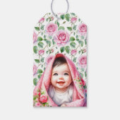 かわいいピンクのバラと笑顔の赤ちゃん女の子の行き来 ギフトタグ (正面)