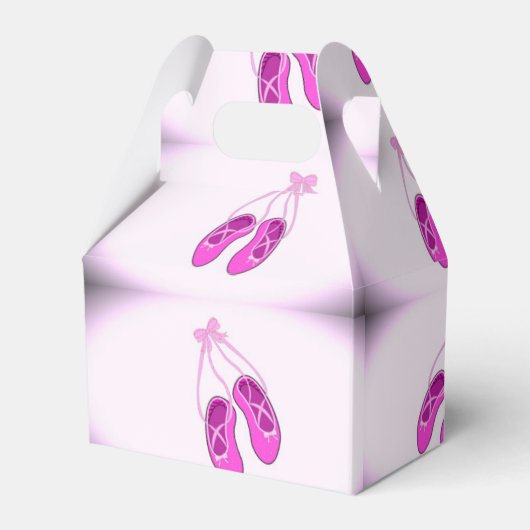 かわいいピンクのバレリーナ靴 フェイバーボックス (正面サイド)
