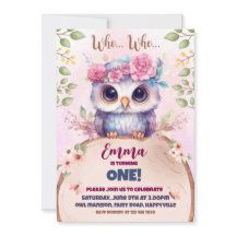 かわいいピンクのフクロウをテーマにした誕生日の招待状