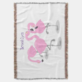 かわいいピンクのフラミンゴトリオ漫画イラストレーション スローブランケット (正面縦)