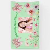 かわいいピンクのフローラボウガーリーフォト誕生日バナー 横断幕 (縦)