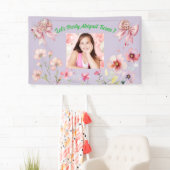 かわいいピンクのフローラボウガーリーフォト誕生日バナー 横断幕 (インサイチュ)