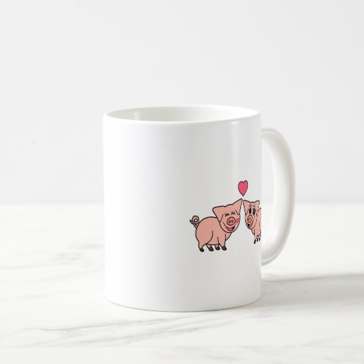 かわいいピンクのブタのカップル コーヒーマグカップ (正面右)