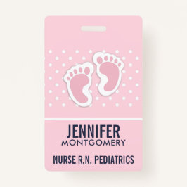 かわいいピンクのベビーガールの足跡 バッジ