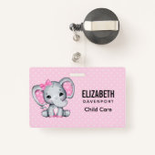 かわいいピンクのベビーゾウと水玉模様耳 バッジ (裏面リトラクタブル付き)