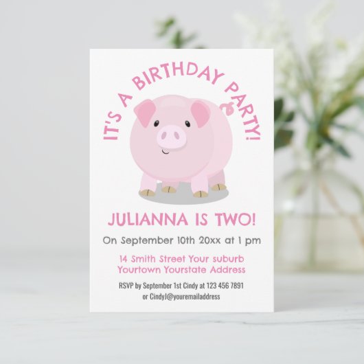 かわいいピンクのポットは豚のパーソナライズされた誕生日 招待状 (スタンド正面)
