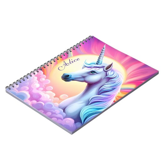かわいいピンクのユニコーンと名前。 ノートブック (左側)