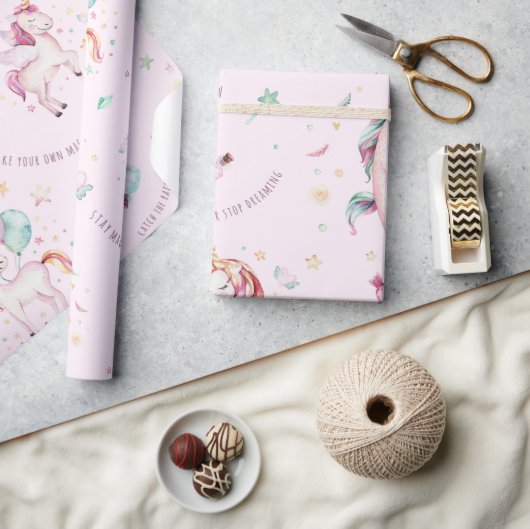 かわいいピンクのユニコーンは自分の魔法の赤ちゃんシャワーを作る ラッピングペーパー (クラフト)