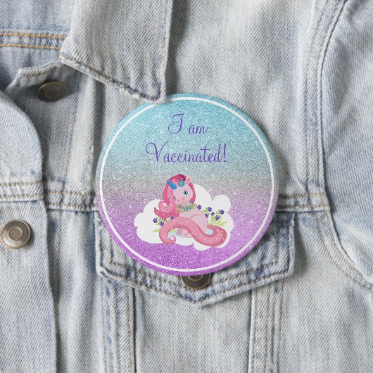 かわいいピンクのユニコーン私はワクチン接種 缶バッジ (インサイチュ)