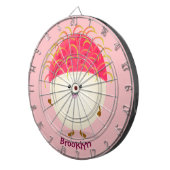 かわいいピンクのランブタン漫画イラストレーション ダーツボード (正面右)