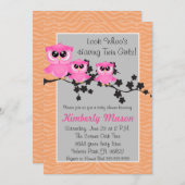 かわいいピンクの双子の女の子フクロウベビーシャワー招待状 招待状 (正面/裏面)