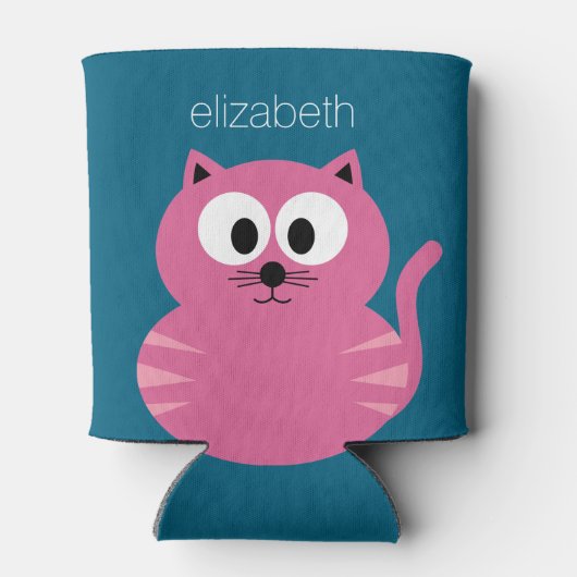 かわいいピンクの太い猫 – 青い背景 缶クーラー (裏面)