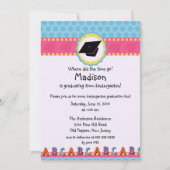 かわいいピンクの女の子の幼稚園の卒業の招待状 招待状 (正面)