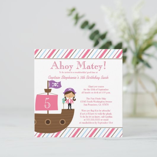 かわいいピンクの女の子の海賊誕生日パーティーの招待 招待状 (スタンド正面)