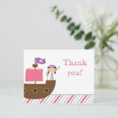 かわいいピンクの女の子の海賊誕生日パ感謝していーティー ポストカード (スタンド正面)