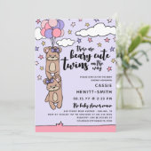 かわいいピンクの女の子ツインツインベビーシャワー 招待状 (スタンド正面)