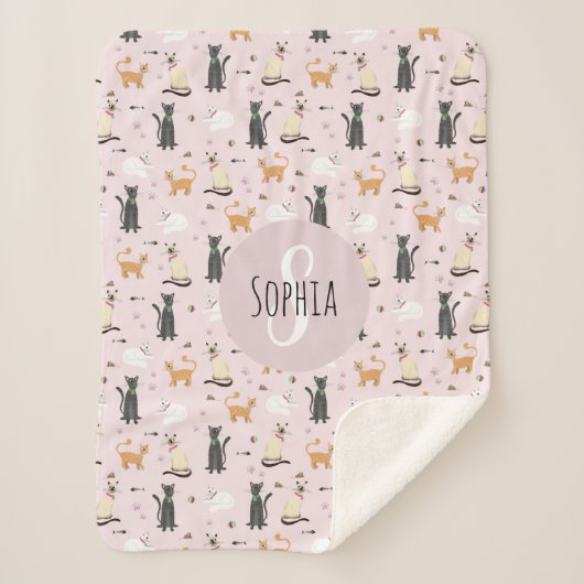 かわいいピンクの子ネコ猫の柄と名前の子ども シェルパブランケット (正面)