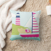 かわいいピンクの帆船と灯台 クッション (ブランケット)