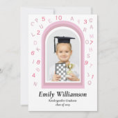 かわいいピンクの幼稚園の卒業記念 (正面)