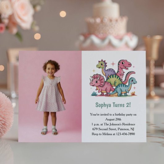 かわいいピンクの恐竜の写真 2歳の誕生日パーティー 招待状