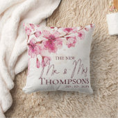 かわいいピンクの水彩花柄の新郎新婦 ウェディング クッション (ブランケット)