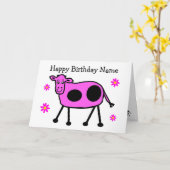かわいいピンクの牛と花の漫画誕生日 カード (黄色い花)
