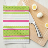 かわいいピンクの白い緑のストライプの水玉模様パターン キッチンタオル (四つ折り)