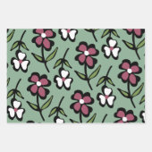 かわいいピンクの白い花模様 ラッピングペーパーシート (正面)