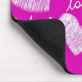 かわいいピンクの白い落書きハートとラブスクリプト マウスパッド (コーナー)