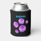 かわいいピンクの紫のクラゲのかわいい漫画 缶クーラー (缶裏面)