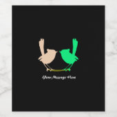 かわいいピンクの緑の鳥の木の枝名前をカスタムする ワインラベル (シングルラベル)