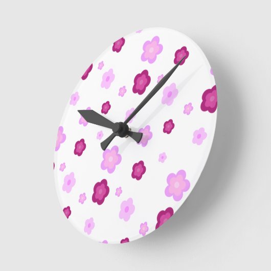 かわいいピンクの花フローラグラデーション ラウンド壁時計 (傾斜)