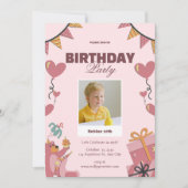かわいいピンクの誕生日パーティーの招待状 招待状 (正面)