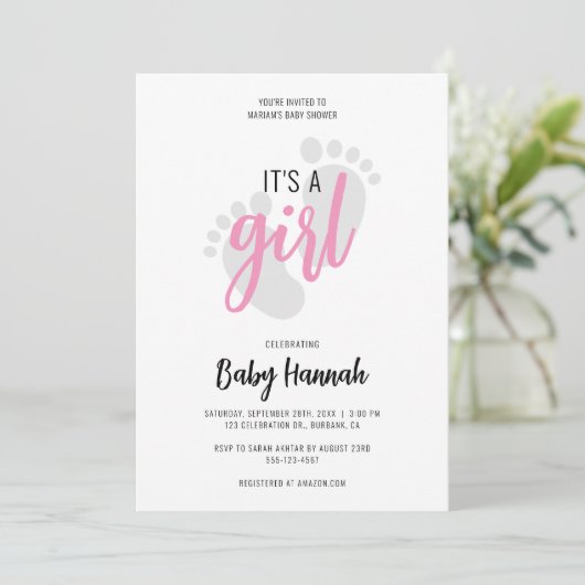 かわいいピンクの足跡それが女の子の赤ちゃんシャワーの招待者 招待状 (スタンド正面)