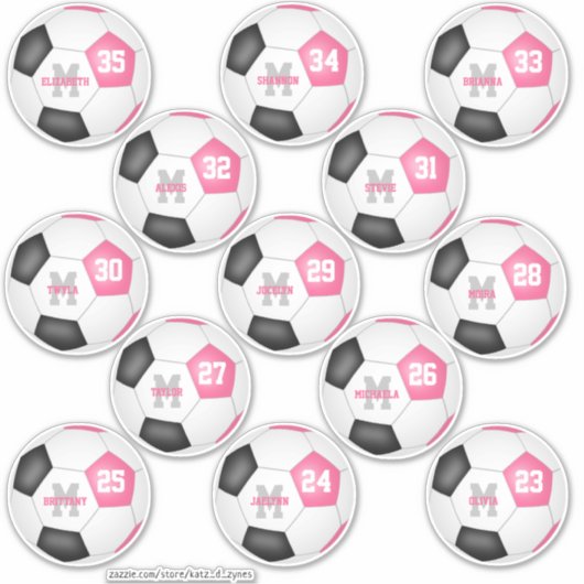 かわいいピンクの黒いサッカー選手 シール (正面)