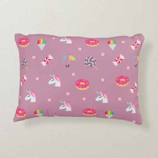 かわいいピンクのemojiのユニコーンキャンデーの花の棒つきキャンデー アクセントクッション (裏面)