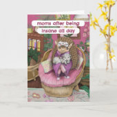 かわいいピンクアルマジロ母性ミーム母の日 カード (黄色い花)