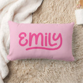 かわいいピンクエミリー手書きタイポグラフィ ランバークッション (ブランケット)