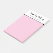 かわいいピンクエレガントのタイポグラフィの机から ポストイット (アングル)