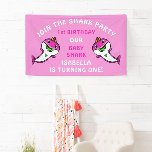 かわいいピンクシャークベビーガール1st誕生日パーティー 横断幕 (インサイチュ)