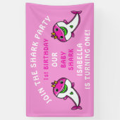 かわいいピンクシャークベビーガール1st誕生日パーティー 横断幕 (縦)