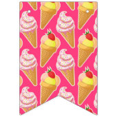 かわいいピンクパターンとストロベリーアイスクリーム バンティングフラッグ (第1の旗)