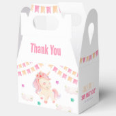 かわいいピンクユニコーンバンティング国旗の誕生日 フェイバーボックス (見開き)