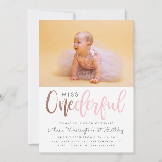 かわいいピンク恋しく思のワンダーフルな脚本写真1歳誕生日 招待状 (正面)