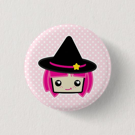 かわいいピンク毛魔女ボタン 缶バッジ (正面)