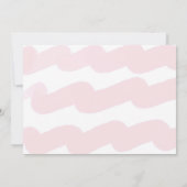 かわいいピンク波の水色ガールフォト誕生日 招待状 (裏面)