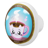 かわいいピンク猫カップのコーヒー。最初にコーヒー セラミックノブ (右)