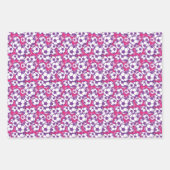 かわいいピンク紫サッカーボールスポーツパターン ラッピングペーパーシート (正面3)