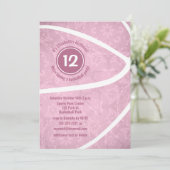 かわいいピンク色のバスケットボールの誕生日パーティー 招待状 (スタンド正面)